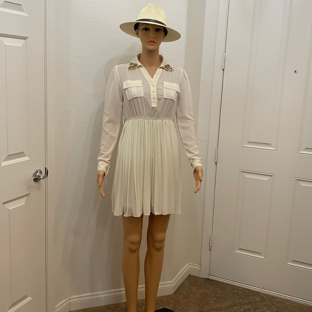 Agaci Gold Studded Collar Sheer Cream Color Front Button Pocket Roll Sleeve